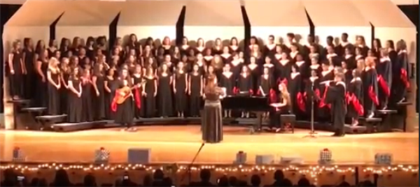 Clubs & Activities / Chorus